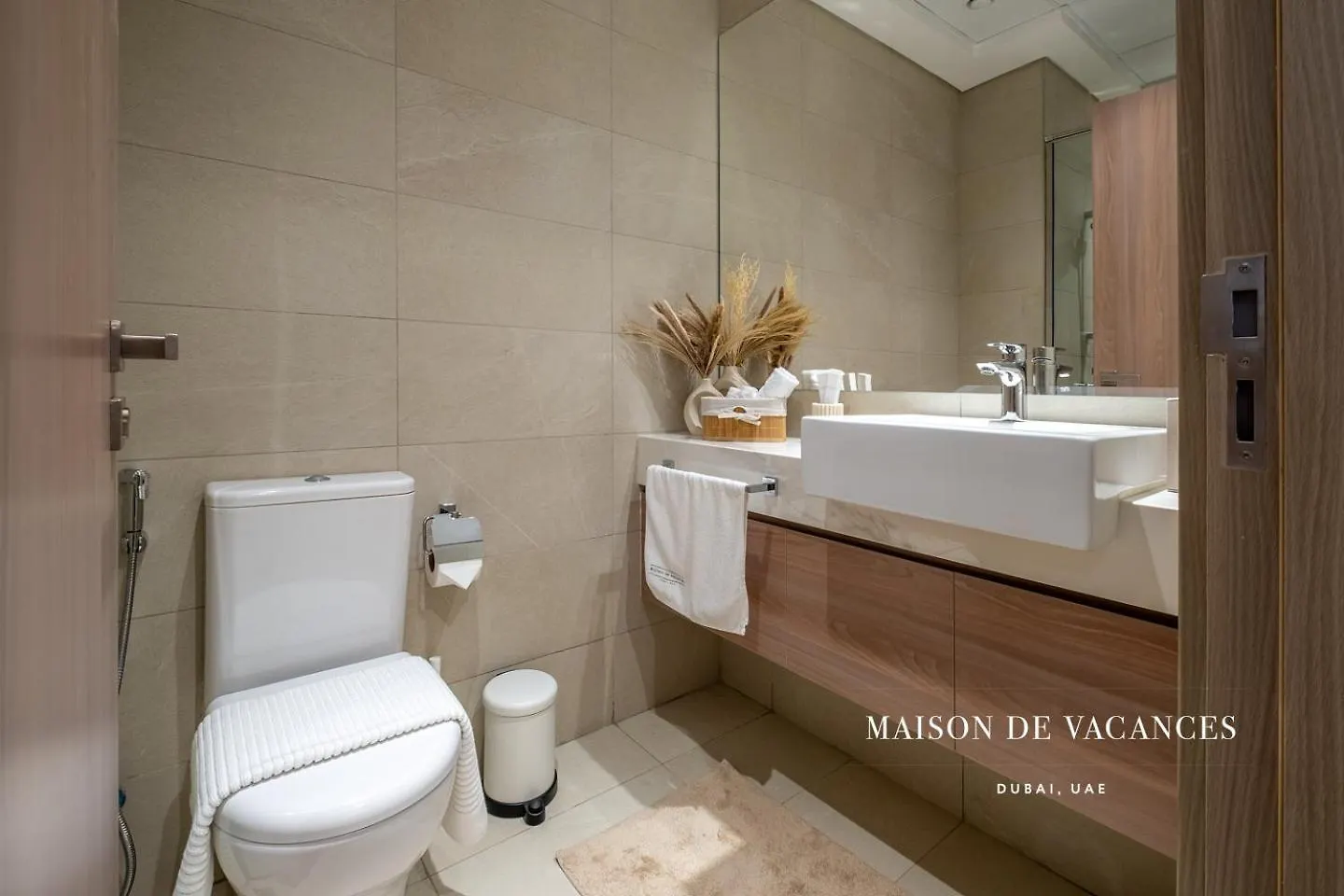 Apartment Pool View Studio 10Mins From Dubai Mall